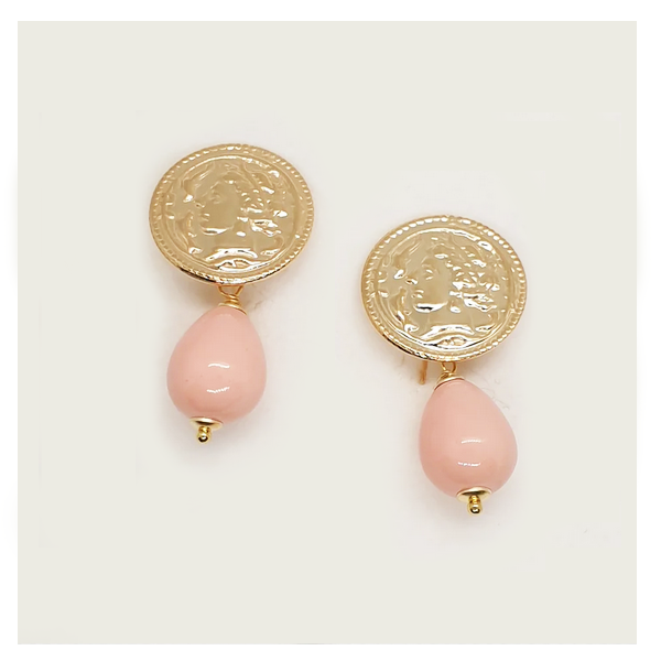 Orecchini argento pendenti con moneta e corallo rosa a goccia piccola –  Amanthia
